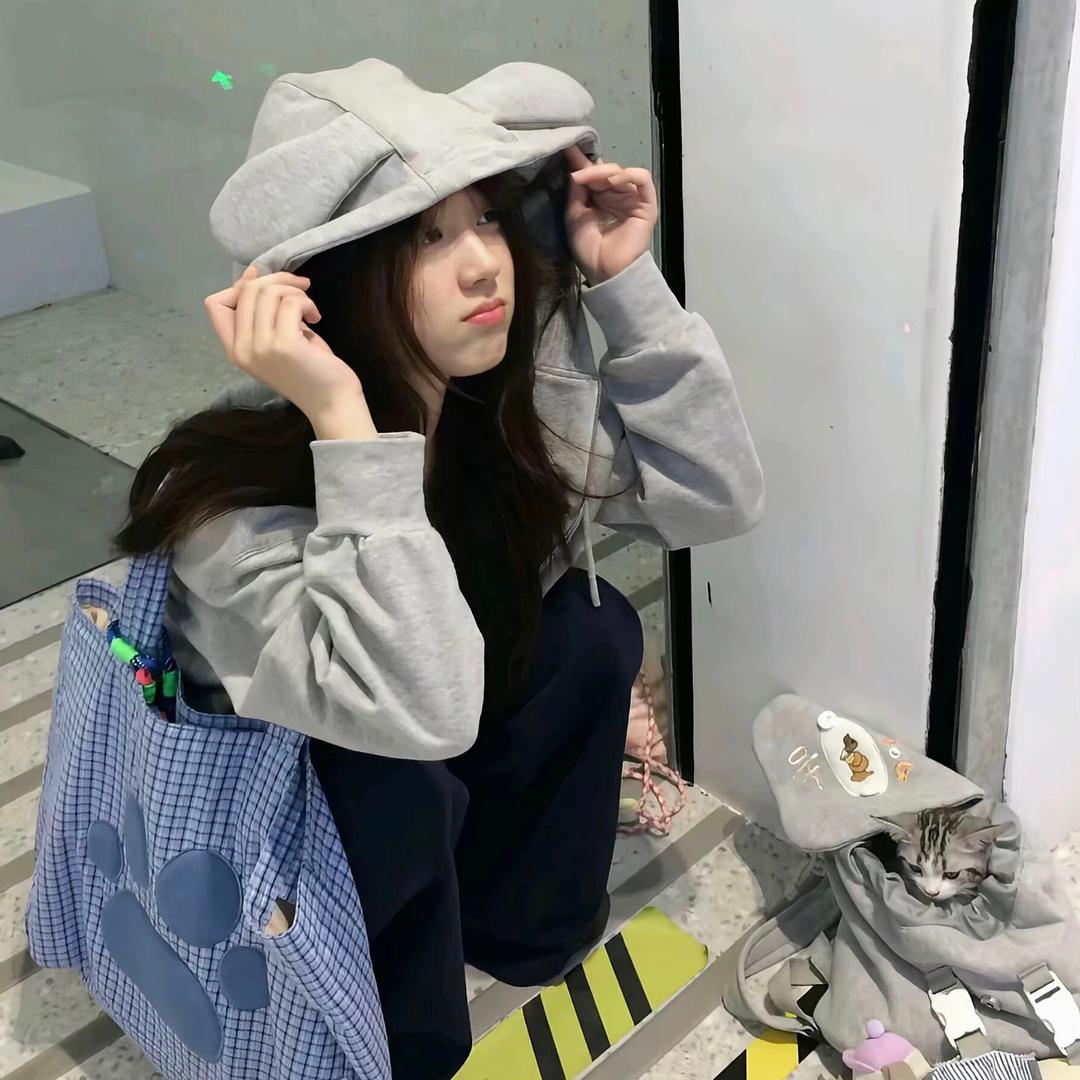 🉐：粥：李夏莉