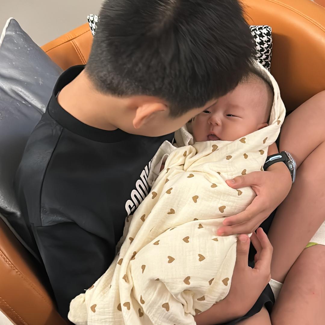 嗨！小辛😘😘