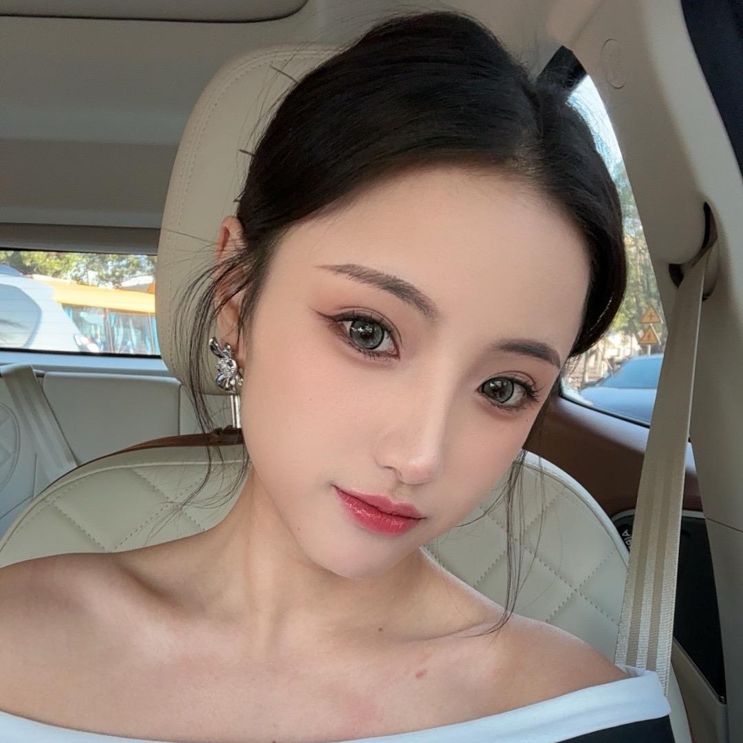 小K爱吃折耳根