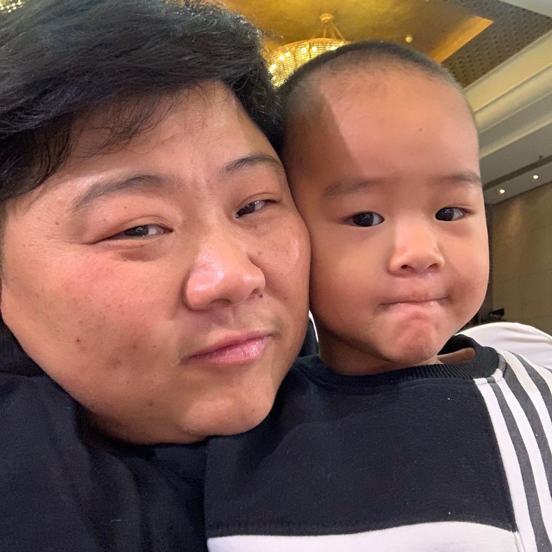 不会做饭的厨子🌈