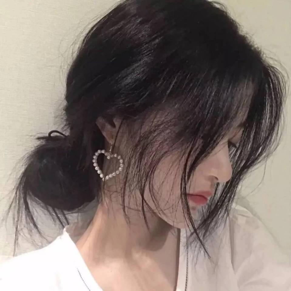 夏 沫 。
