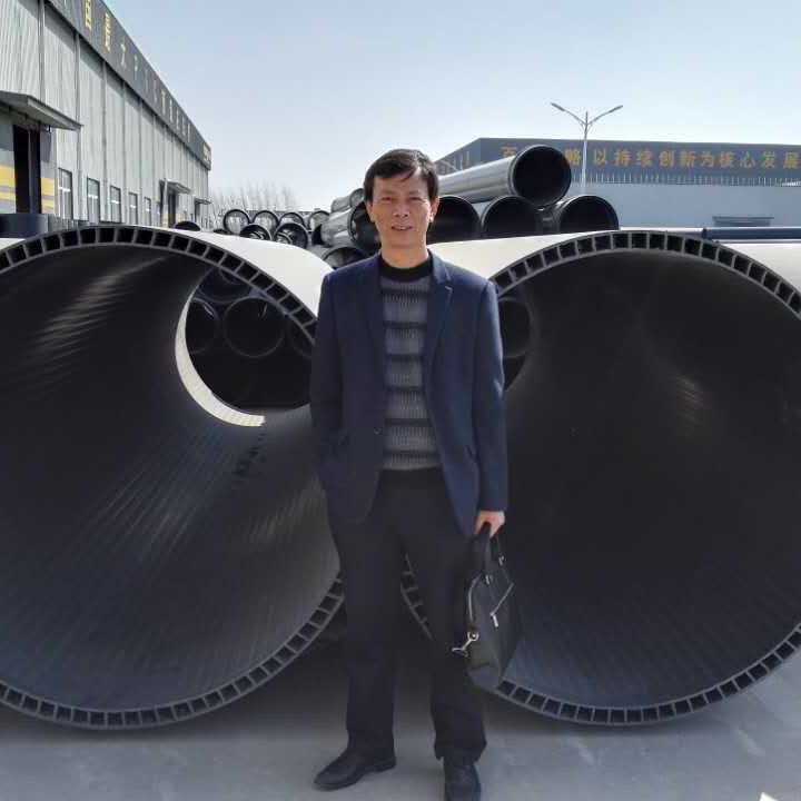 江苏常州德胜扩口机汪陆军