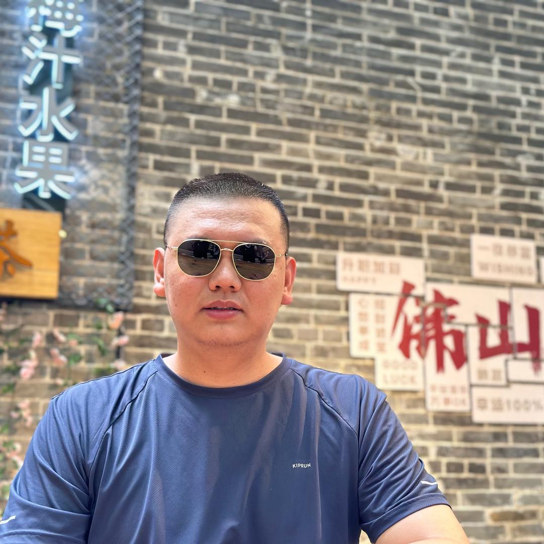 灰灰zZ
