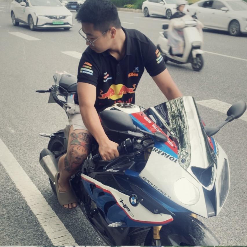 MOTO楊