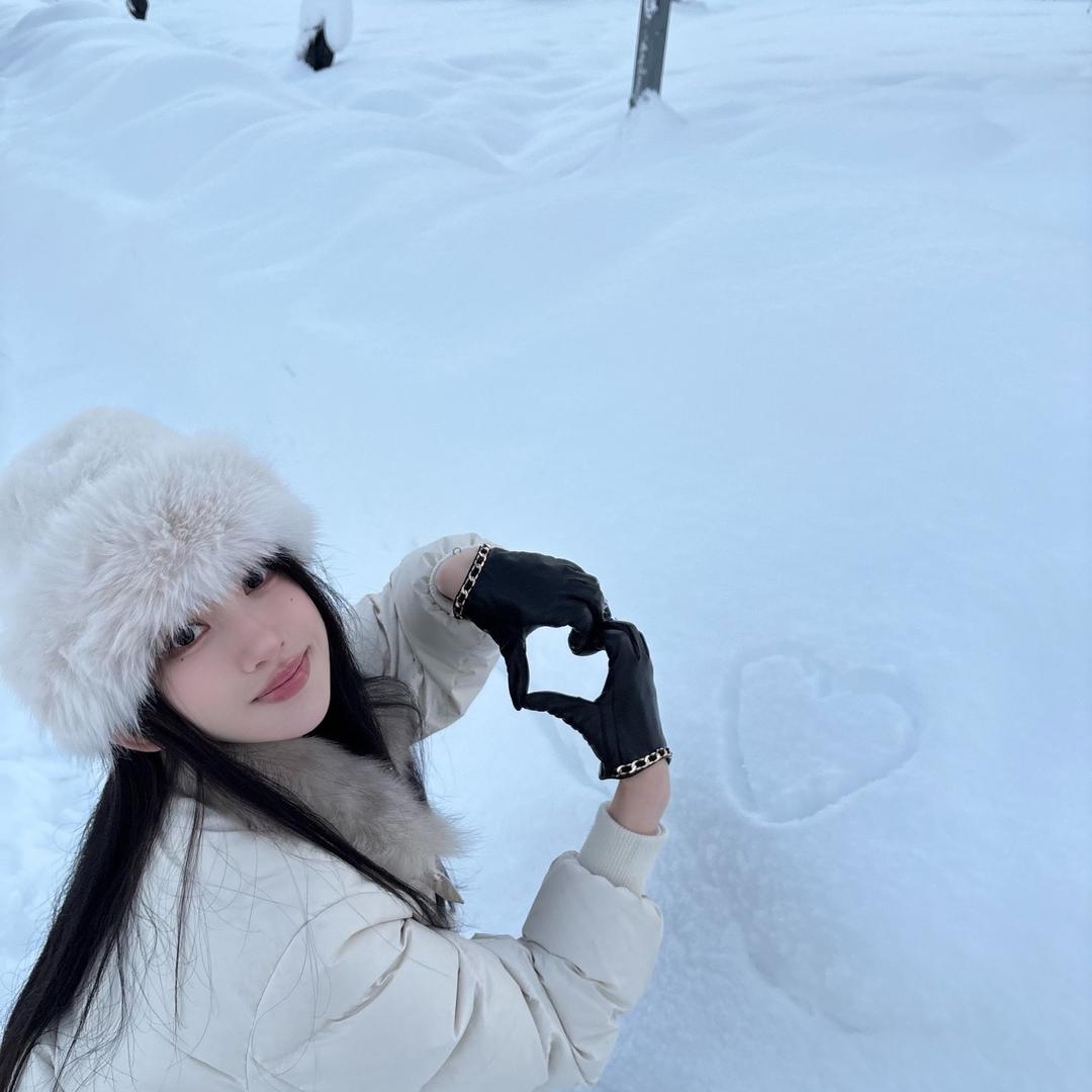 ALICE🦋（橱窗营业中🈺）