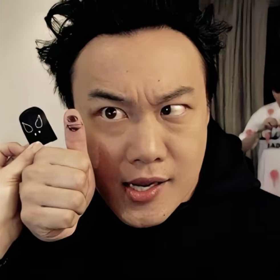 心事说给影子听.