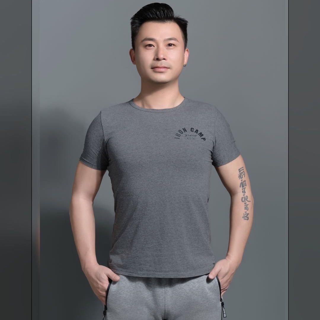 灵伽瑜伽（金皇馆）小七老师