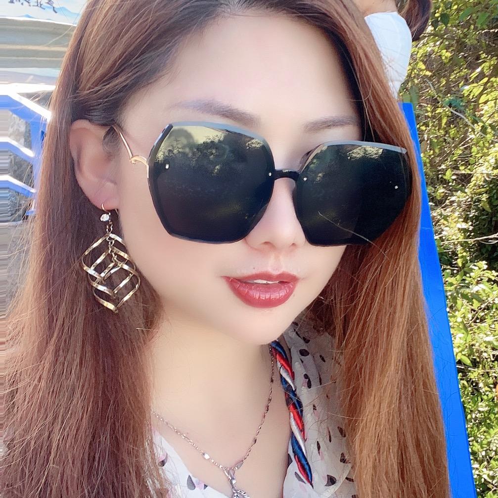 お  🎉四十而已 🎊