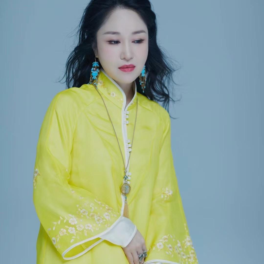 妙云间雨彤姐