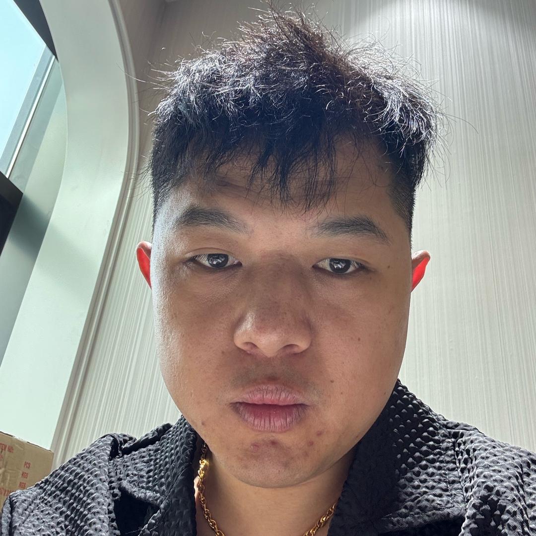 豪哥在水贝