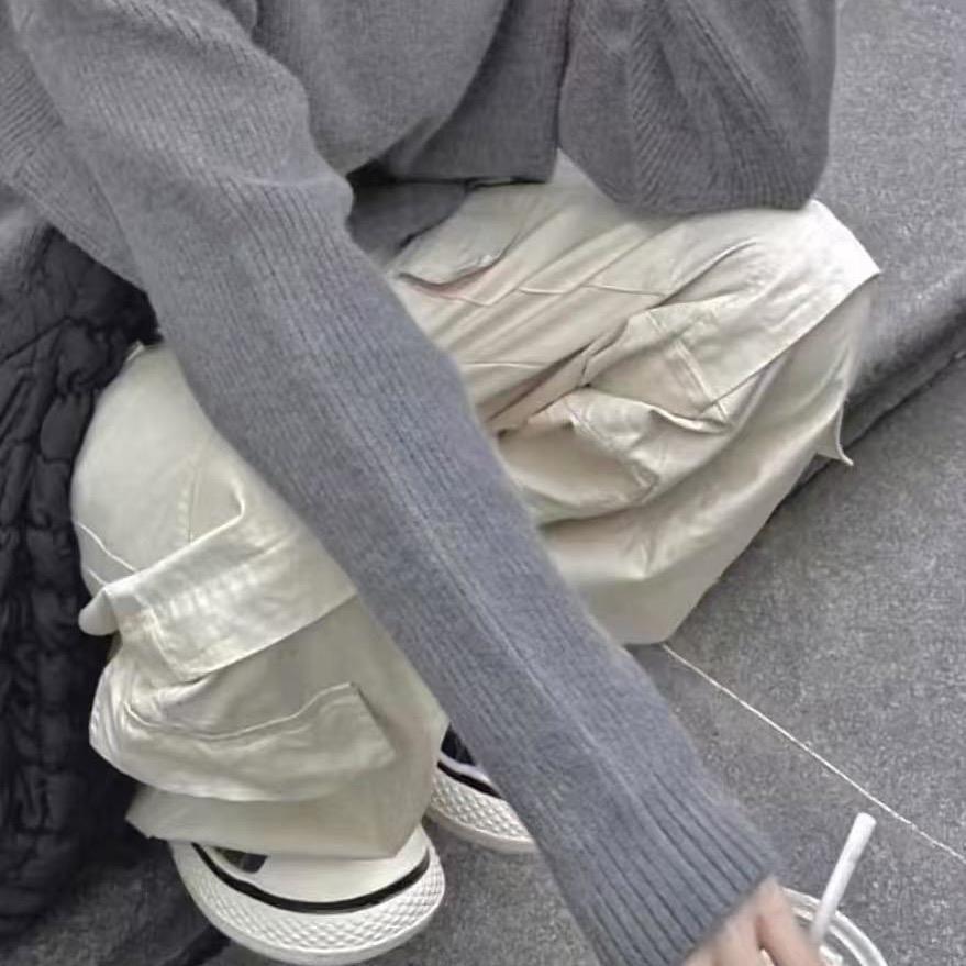 -/:;()$&@“
