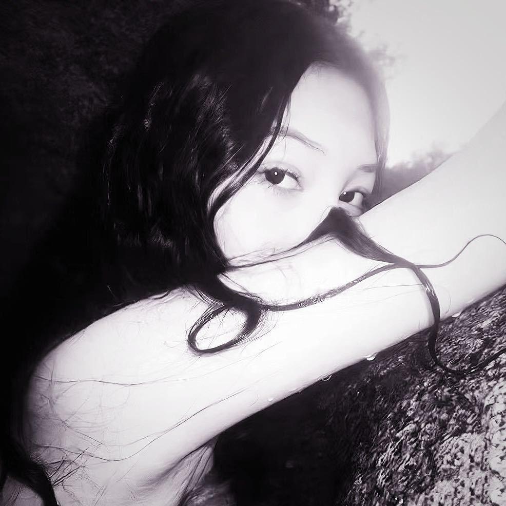 含酱-