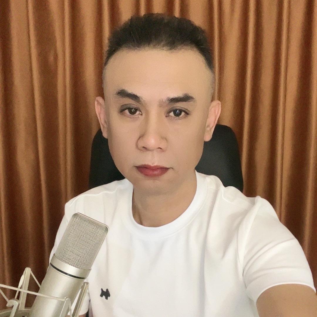 铭轩倾听