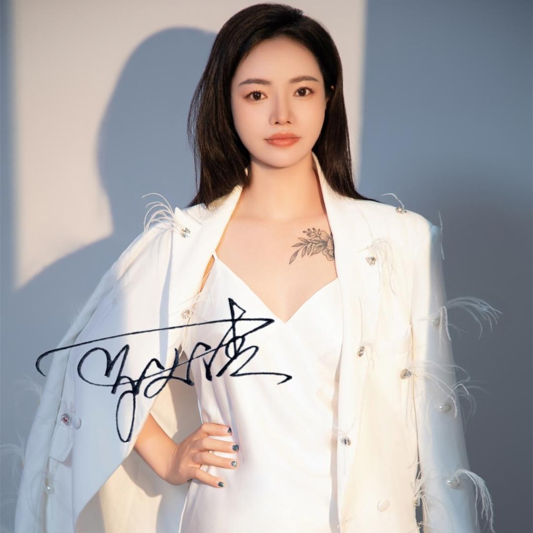 清清～新美业Al