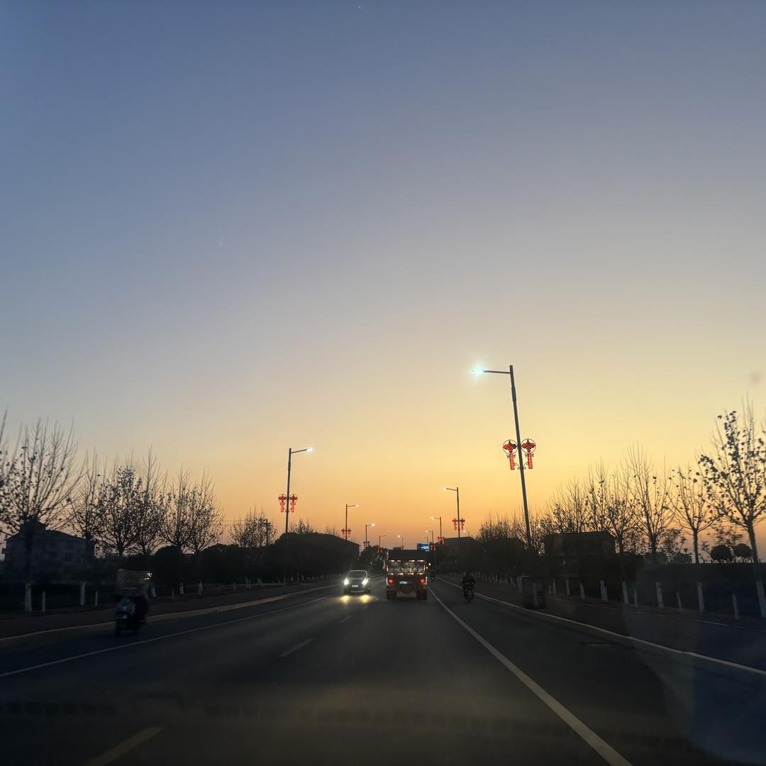 明月耳饰店