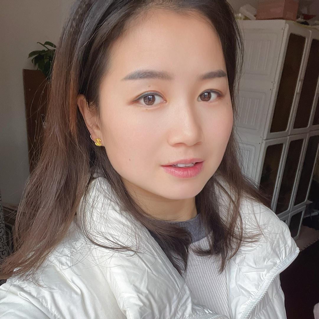 璐璐吖