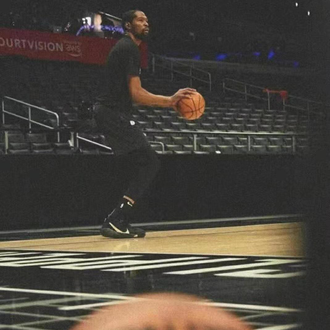 伊拉克悍妇🥷🏿