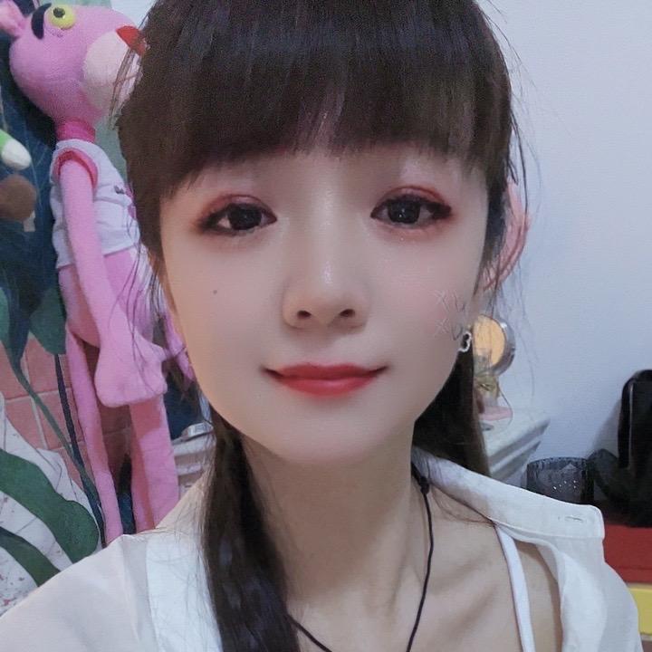 小虎牙🙈🙈