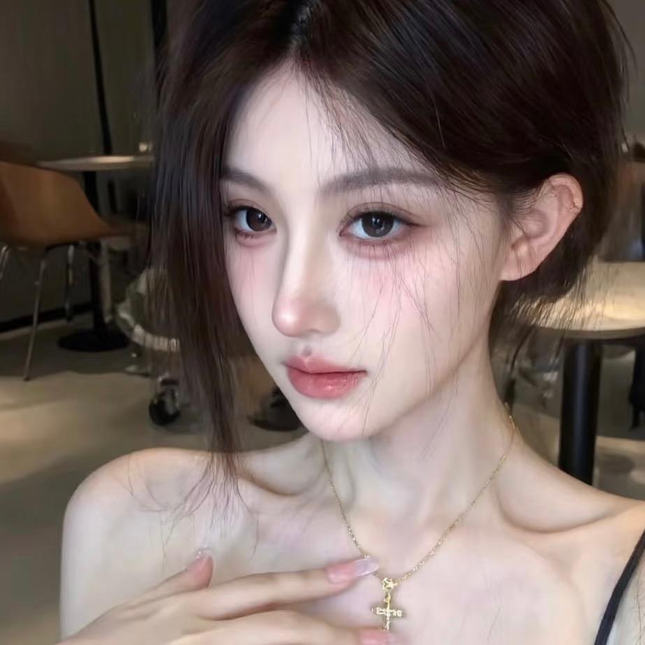 美美爱化妆