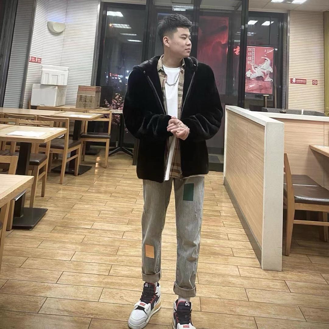 比丰田还霸道的男人.