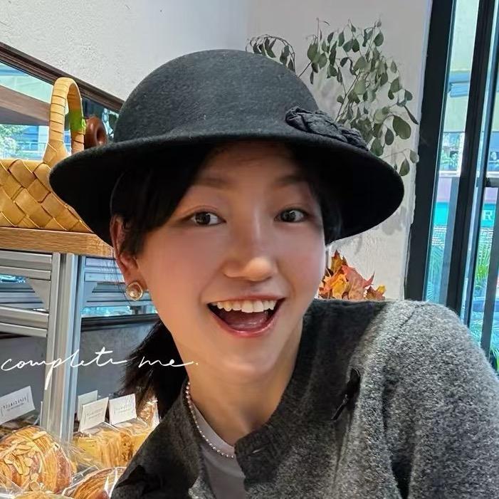 小帽姐吖