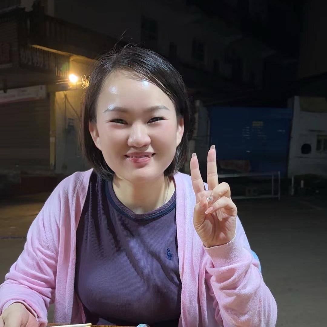 余干巨美空间—露露