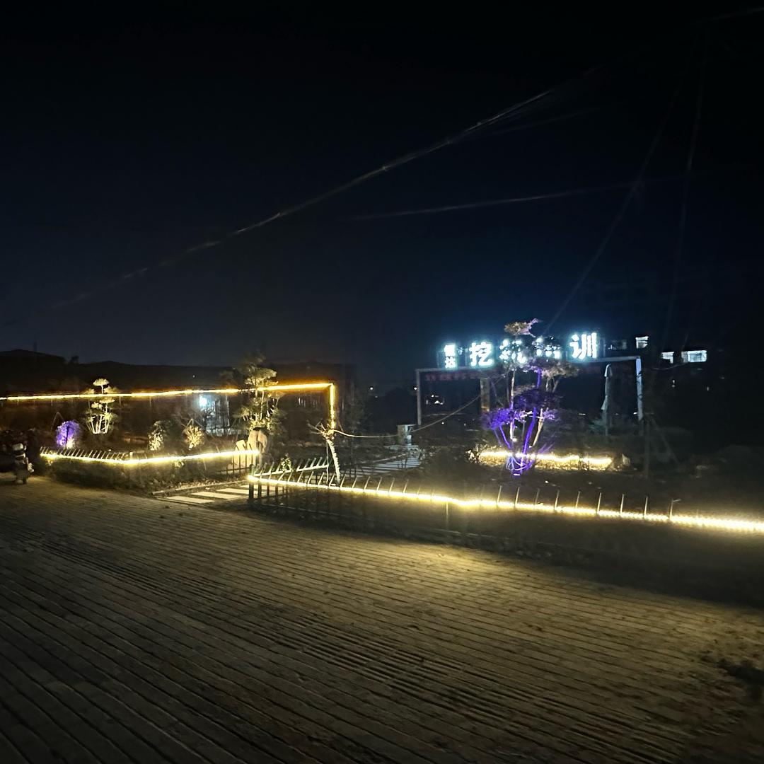 延津恒达叉车 挖机培训基地
