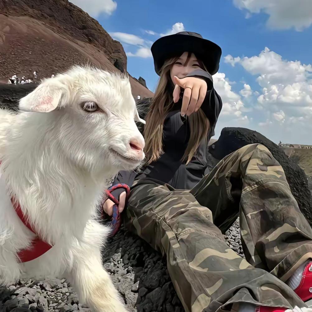 爱耍乐子的墨墨