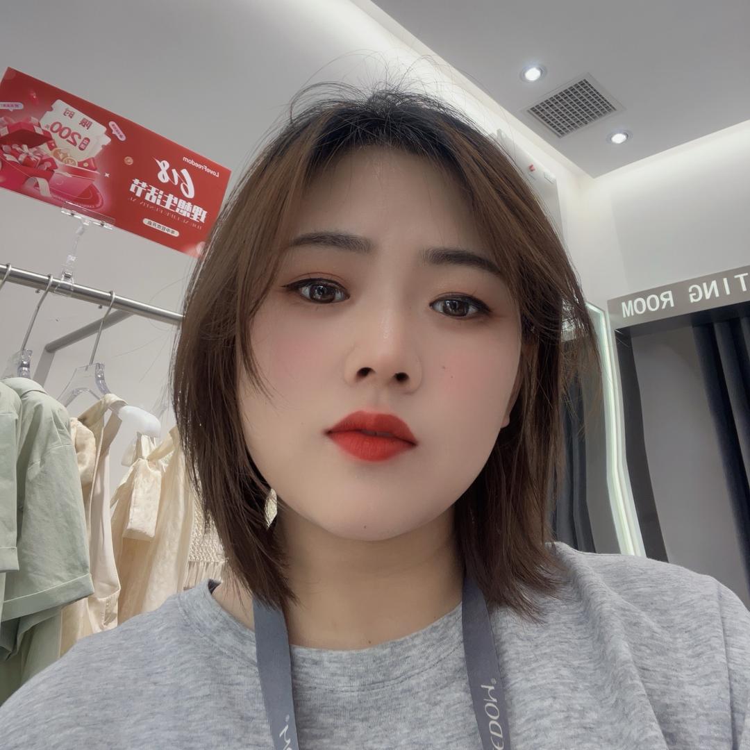 小胡同学