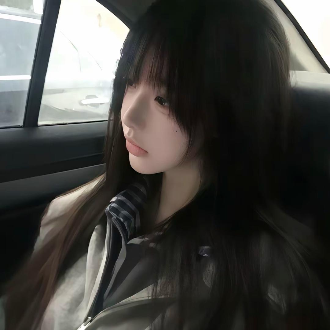 四月