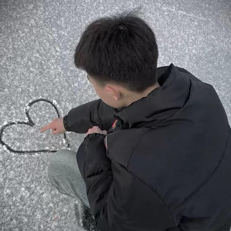 小峰（互关互赞）冲刺1000