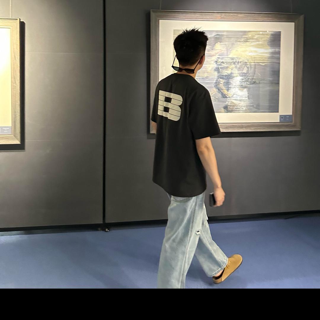 小鹿乱撞