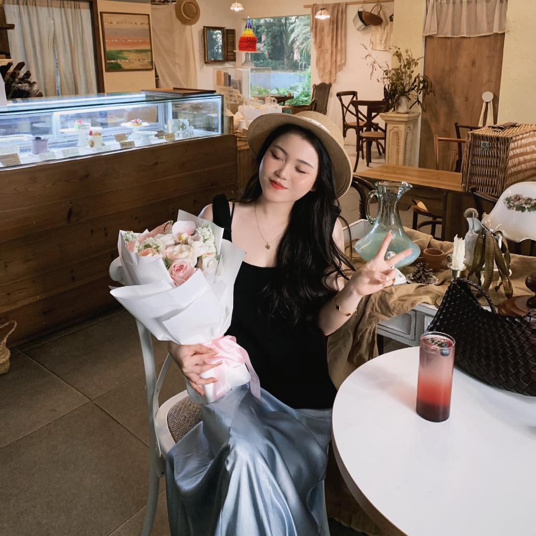 小何要加鸡腿.🍻