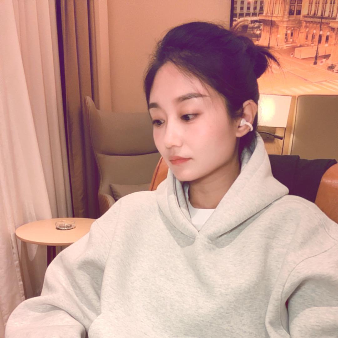 斑斓的白