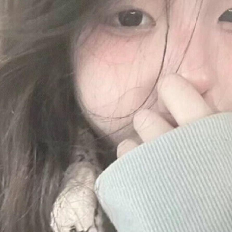 粉毛企鹅
