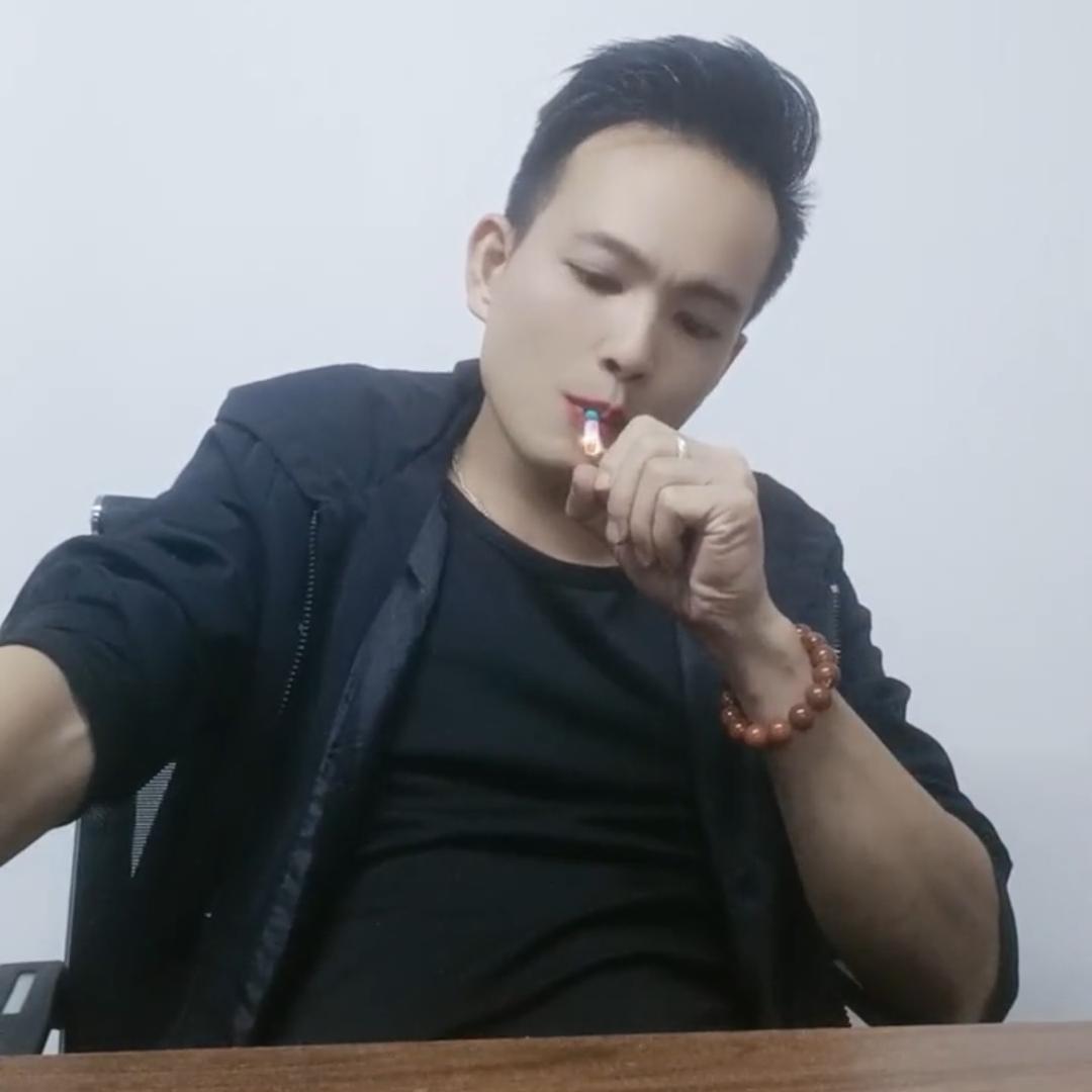 ᝰꫛ張ಇ᭄先生࿐