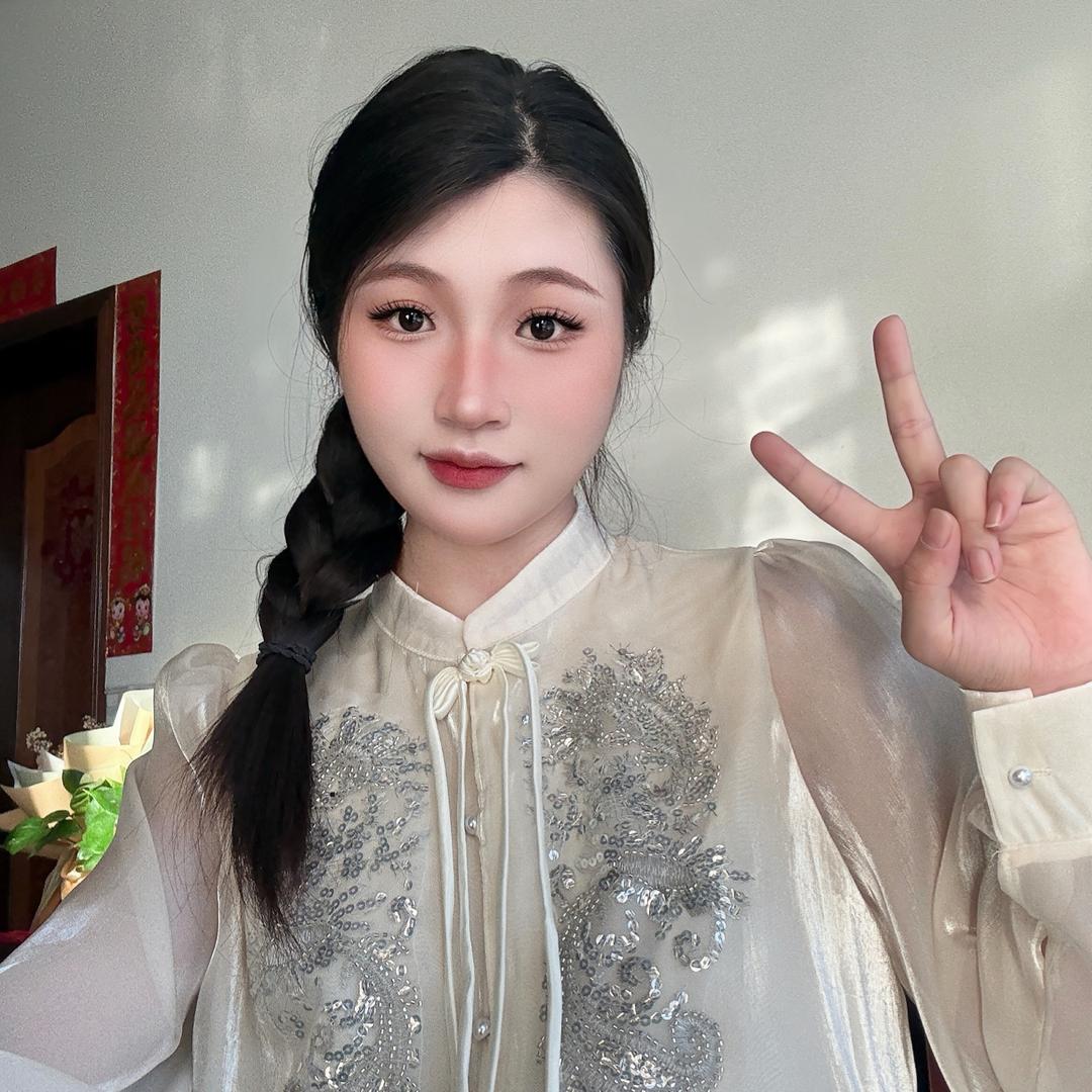 -薇薇吖🎀