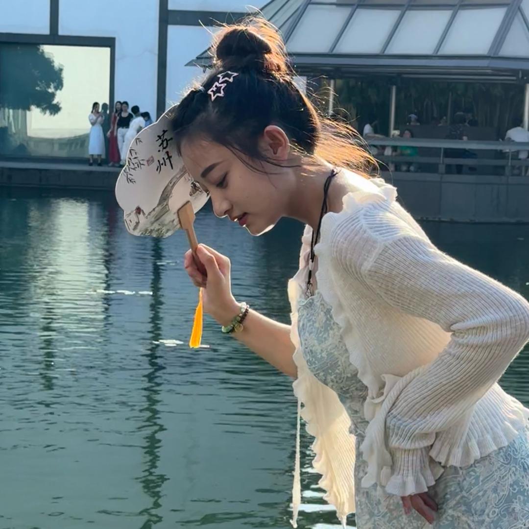 是橙橙哇🍋🍋🍋