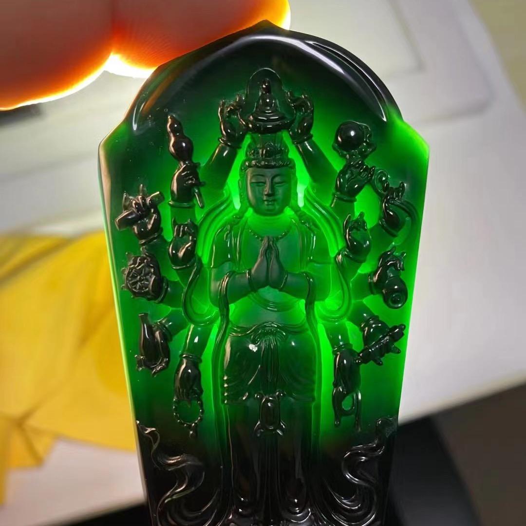 品色墨翠翡翠