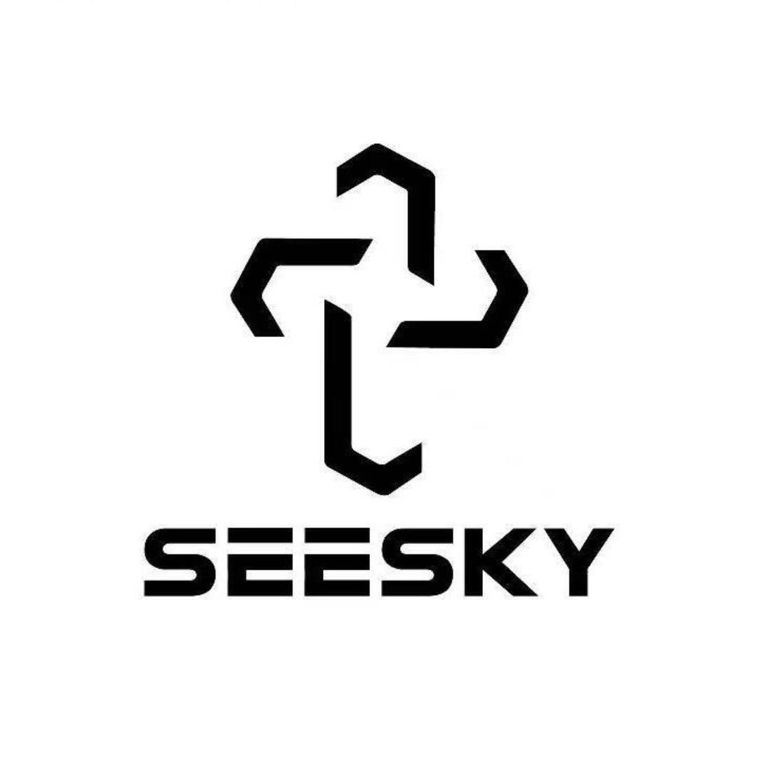 see sky冲锋衣