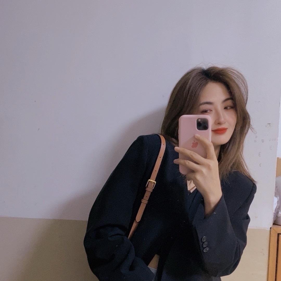 杭州四季青望衣阁服装店