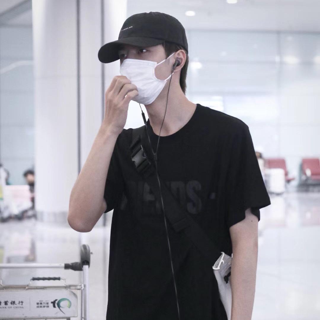王💚燕