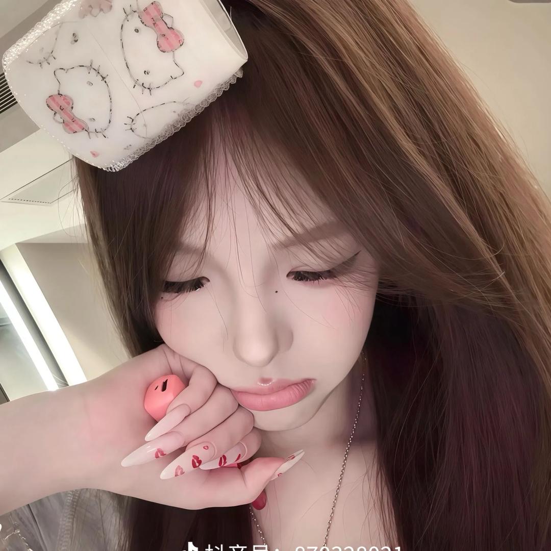 吱吱👻