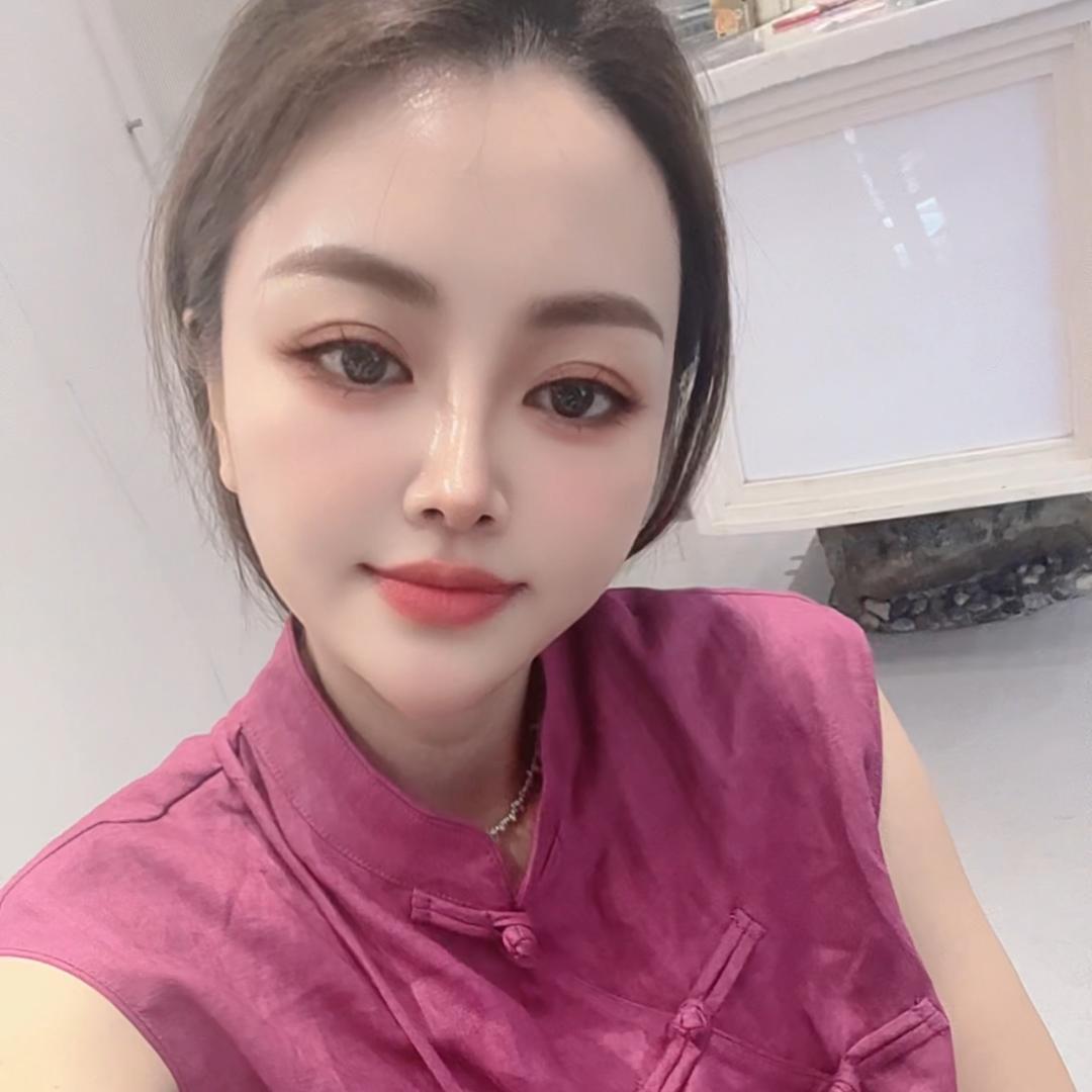 四岔蓝月亮买手集合店