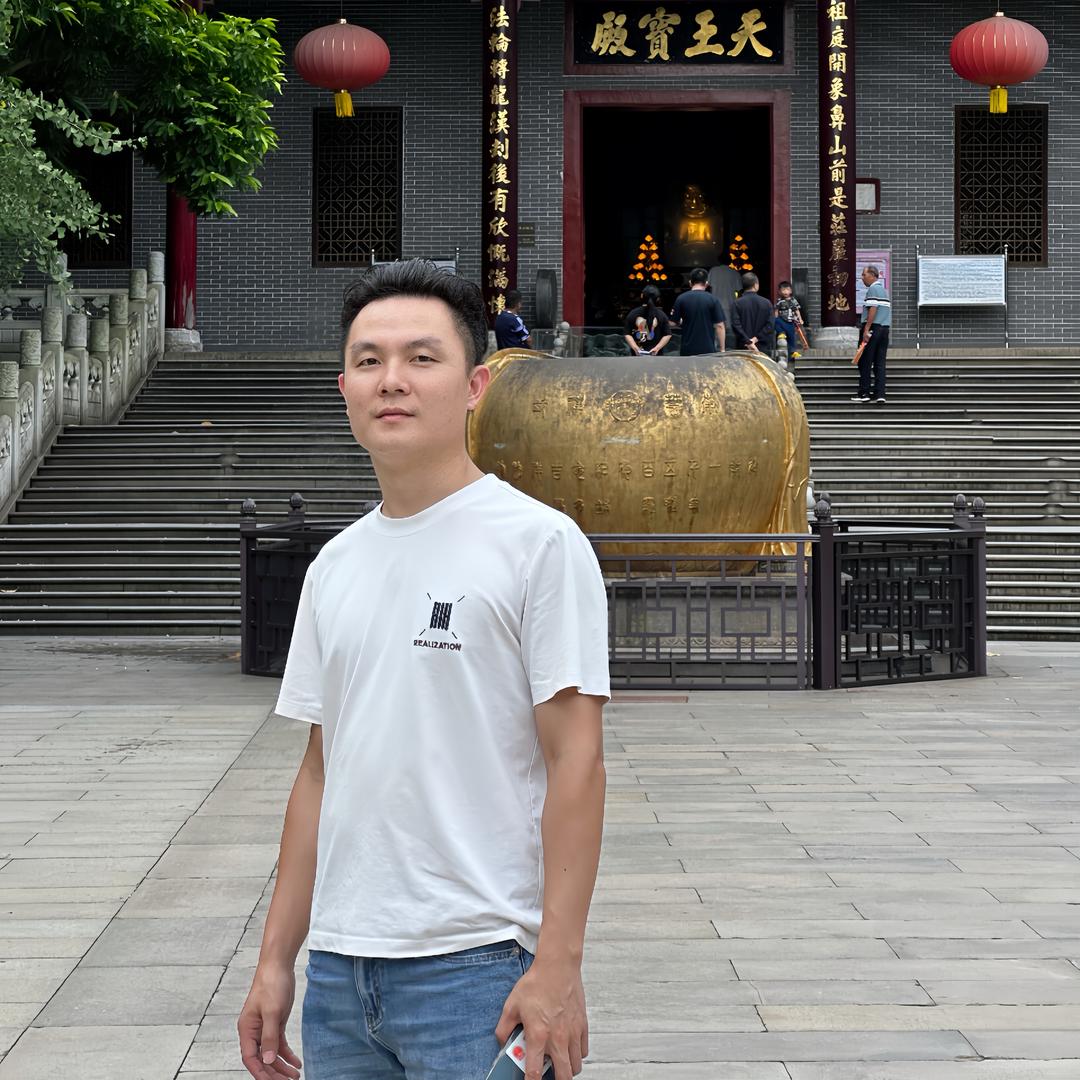 汕头和平优驰车行-阿杰