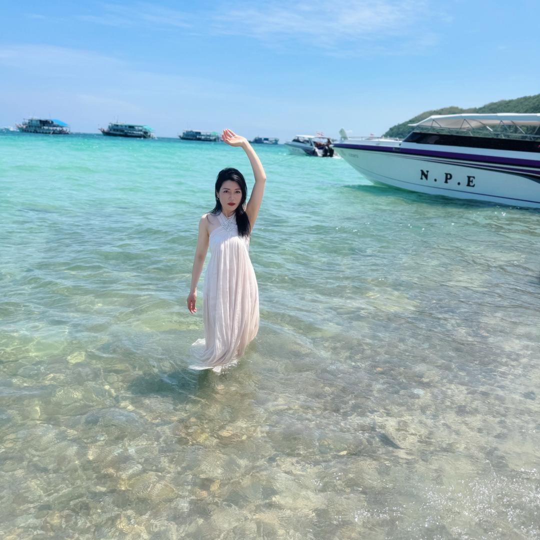 月子中心🧱的罗小姐