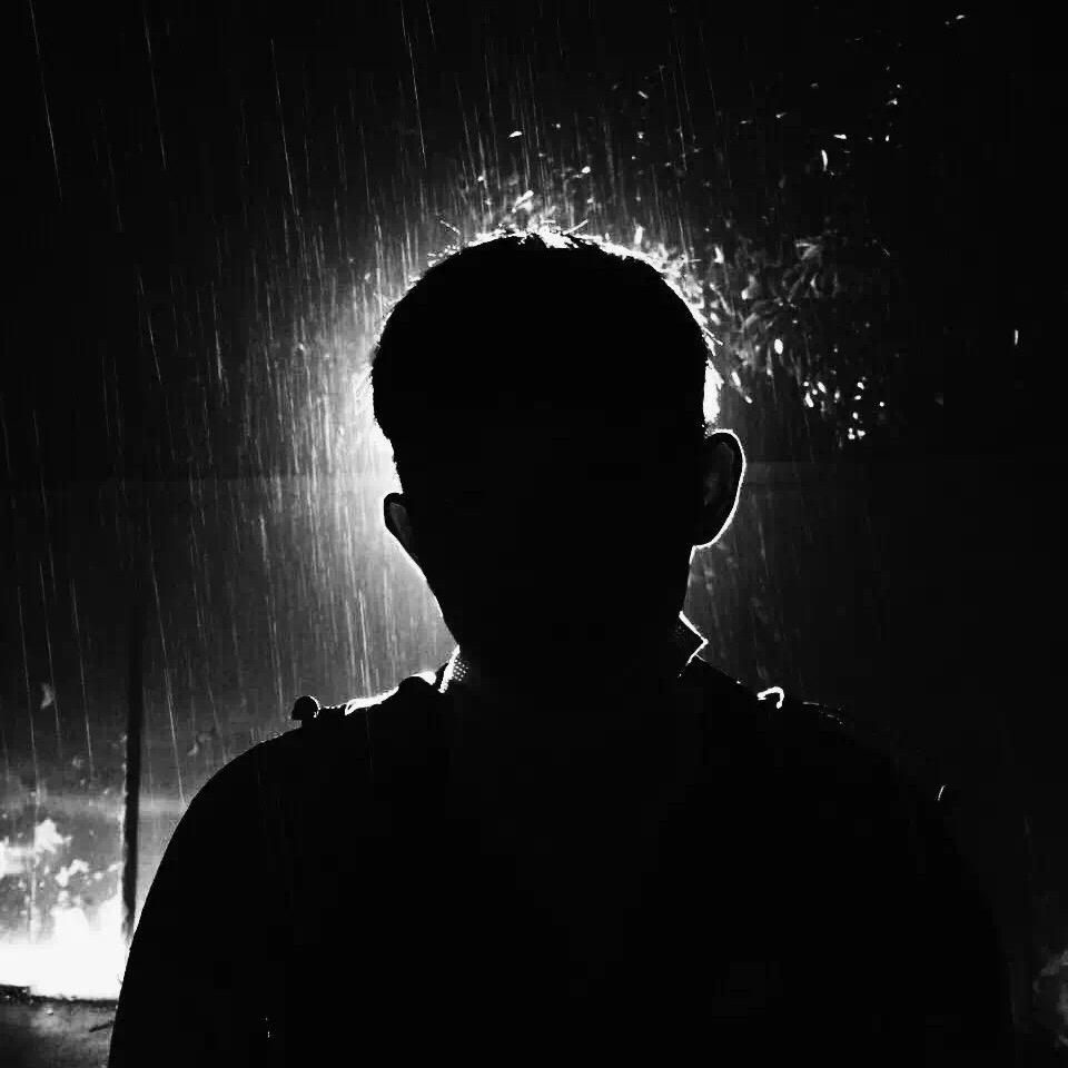 小雷银