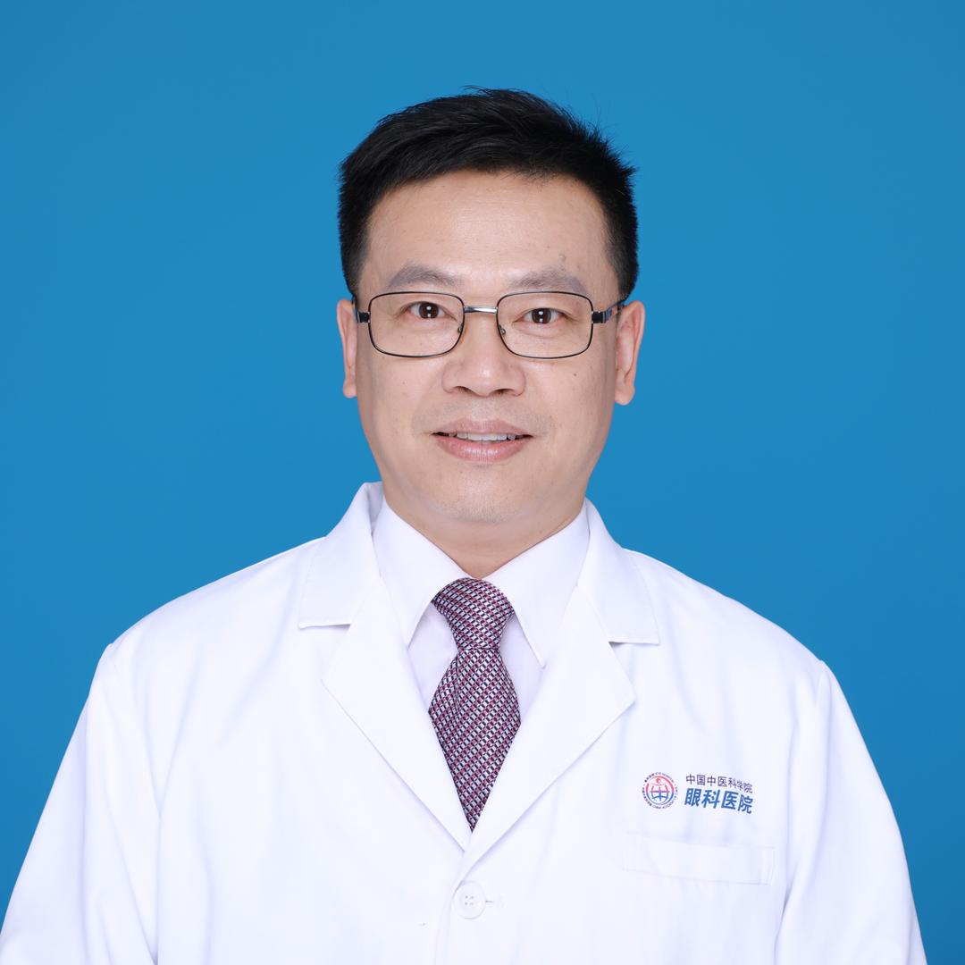 眼科医生刘振通