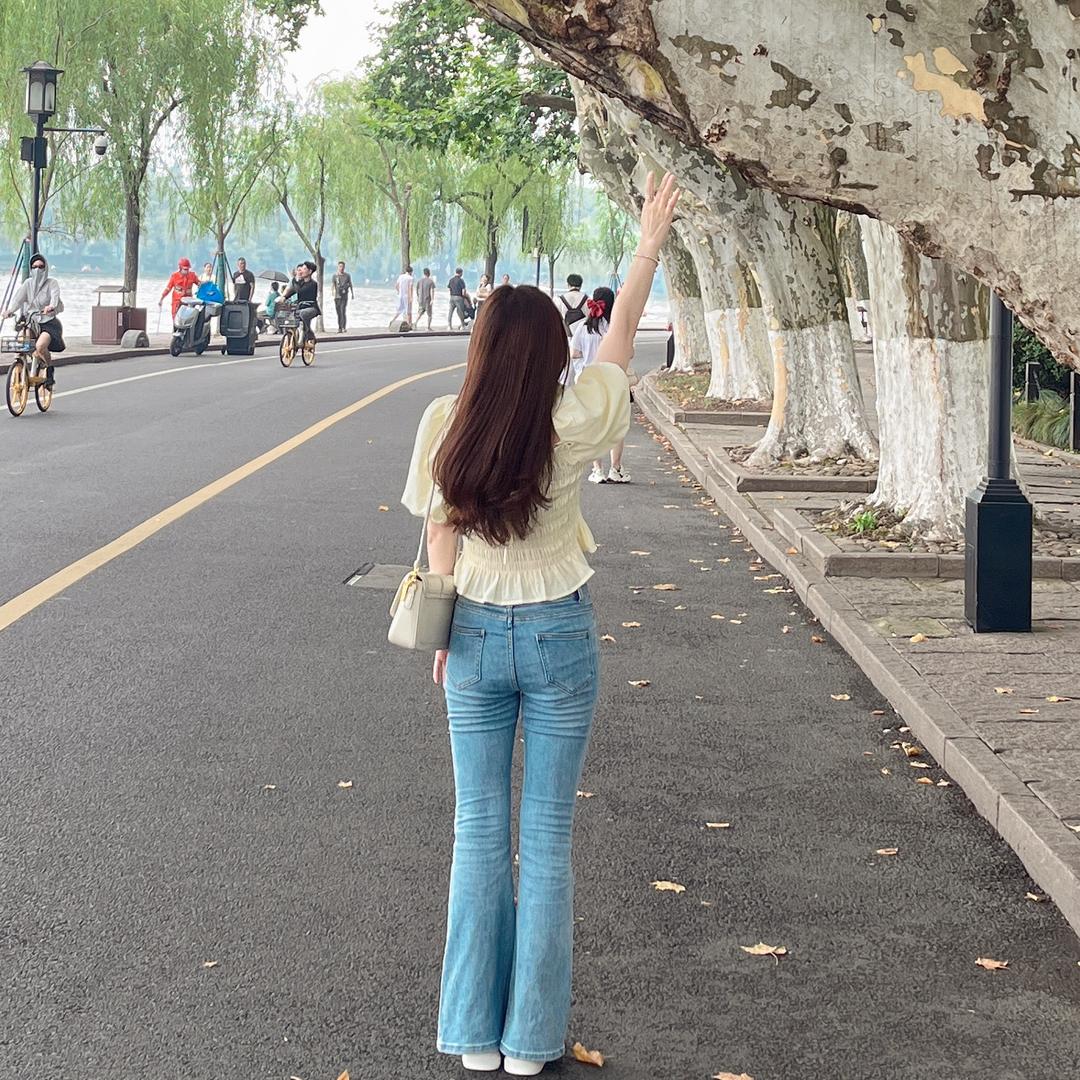 @ 施音