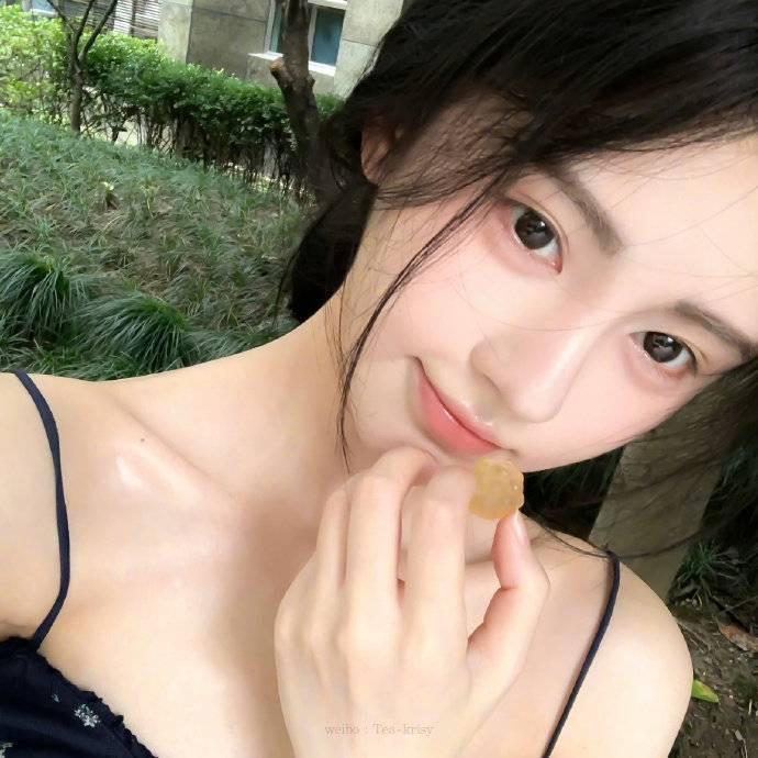 今天也要开心吖